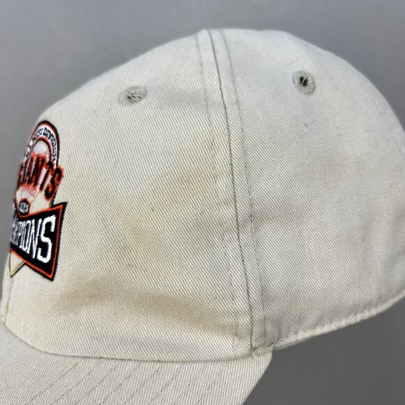 Vintage San Francisco Giants Hat Cap Strapback Cream MLB Baseball NL West 2000 - Picture 8 of 8
